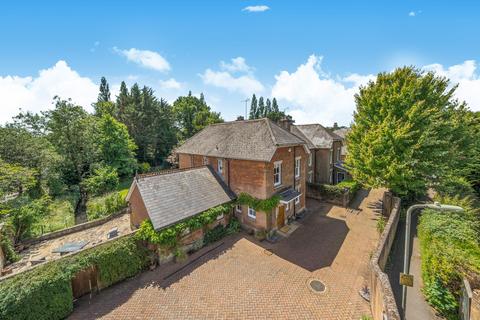 4 bedroom semi-detached house for sale, The Harrage, Romsey, Hampshire, SO51