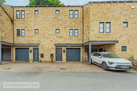 4 bedroom terraced house for sale, Tamewater Court, Dobcross, Saddleworth, OL3