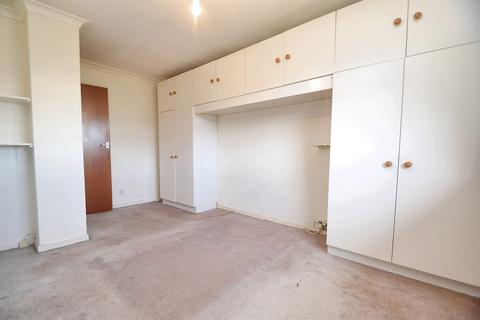 134 Christopher Crescent, Stanley Green, Poole, BH15 3HJ