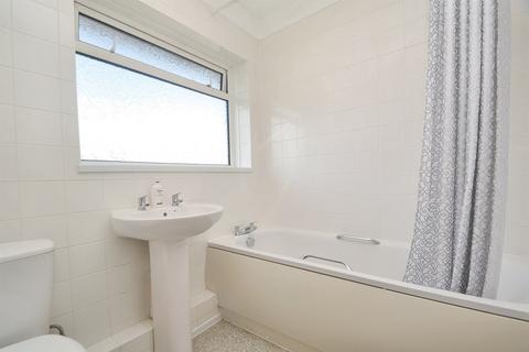 134 Christopher Crescent, Stanley Green, Poole, BH15 3HJ