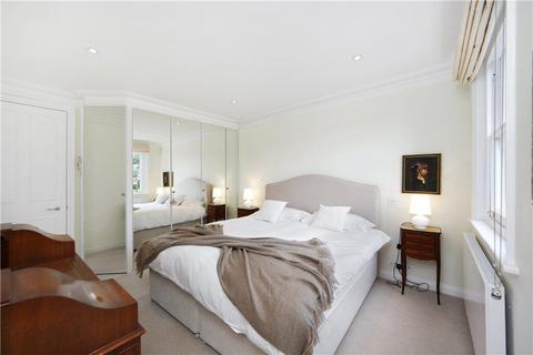 1 bedroom flat to rent, Beaufort Gardens, Knightsbridge SW3