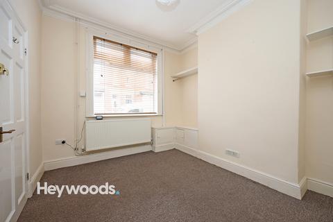 19 Ashfields New Road, Newcastle, ST5 2DH