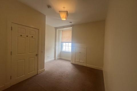 1 bedroom flat to rent, Sidegate, Haddington, East Lothian, EH41