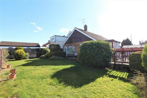 2 bedroom detached bungalow for sale, Hylion Road, West Knighton