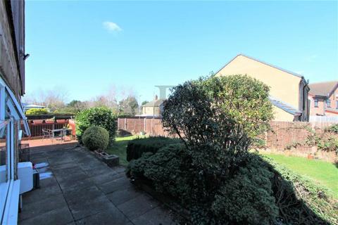 2 bedroom detached bungalow for sale, Hylion Road, West Knighton