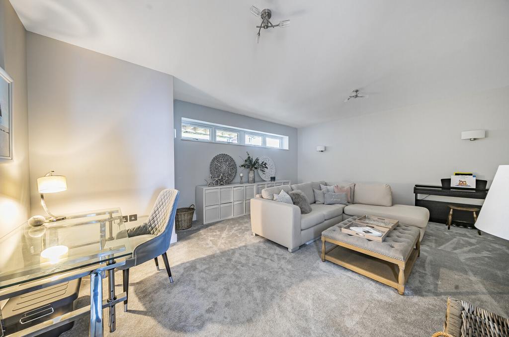 Games/Family Room