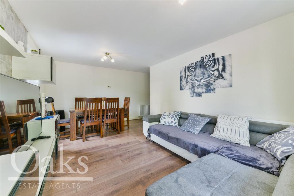 Watson Place, South Norwood 2 bed apartment for sale £300,000