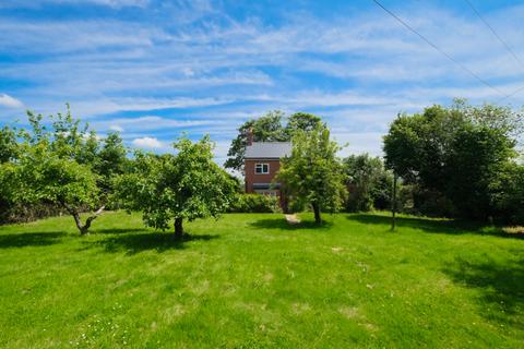 3 bedroom detached house for sale, Peterstow