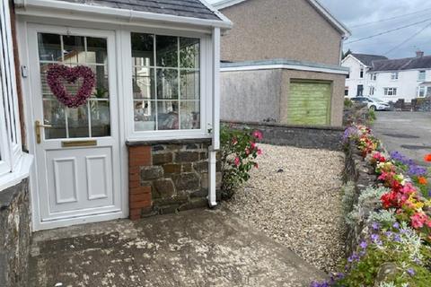 2 bedroom cottage for sale, Tan Y Waun, Penrhos, Ystradgynlais, Swansea.