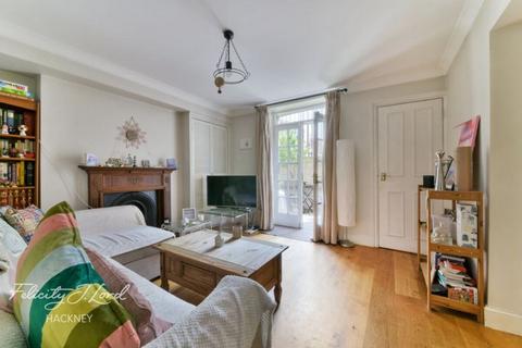 2 bedroom flat for sale, Hackney Road, Hackney, E2