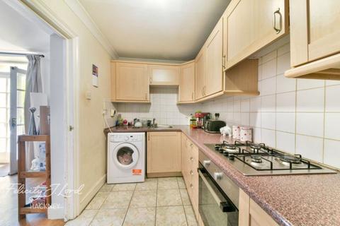 2 bedroom flat for sale, Hackney Road, Hackney, E2