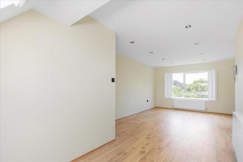 Studio for sale, Crammond Close, Hammersmith, London, W6