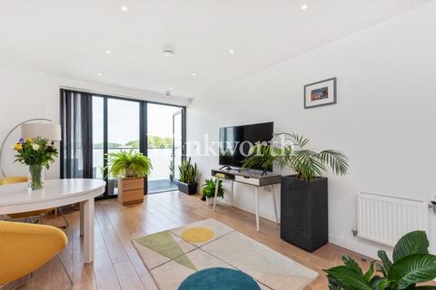 1 bedroom apartment for sale, Eagle Heights, Waterside Way, London, N17