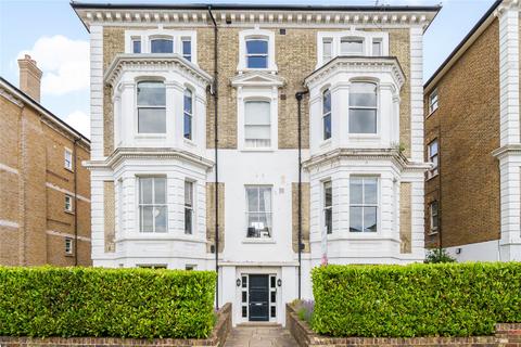 2 bedroom flat for sale, Surbiton KT6