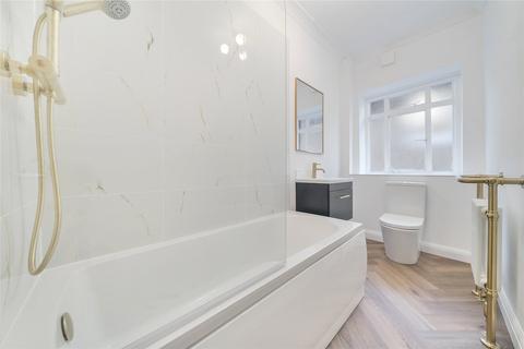 2 bedroom flat for sale, Avenue Elmers, Surbiton KT6