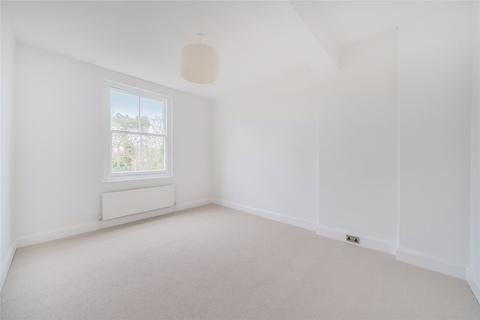 2 bedroom flat for sale, Avenue Elmers, Surbiton KT6