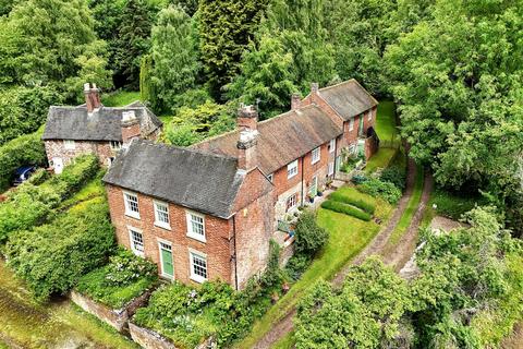 4 bedroom detached house for sale, Lime Kiln House, Ticknall, Derbyshire