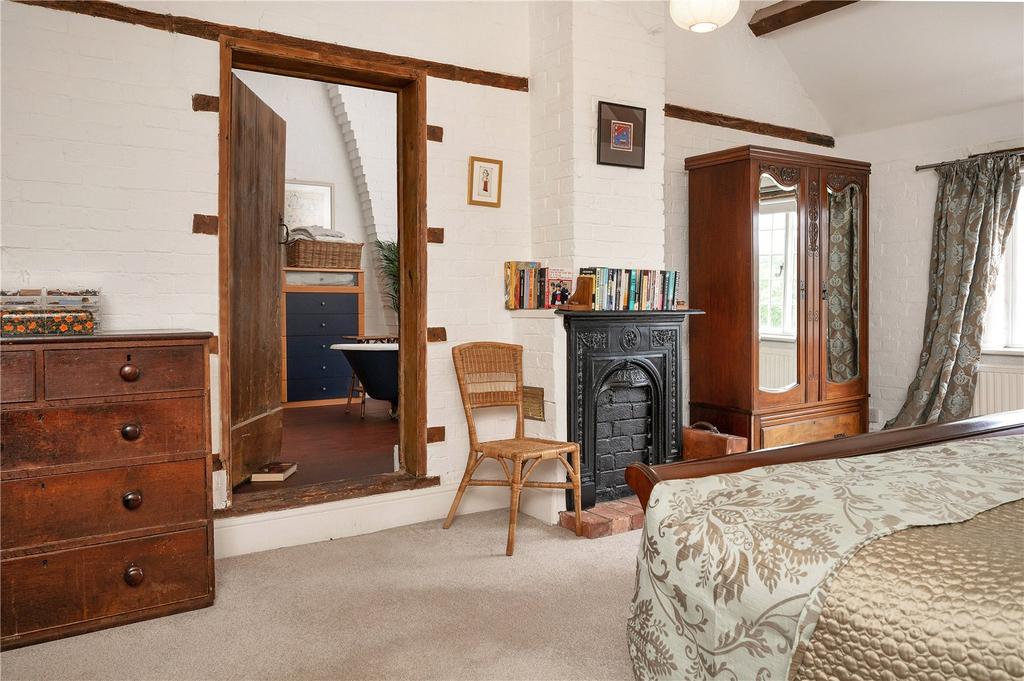 Main Bedroom