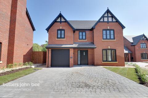 4 bedroom detached house for sale, Ready To Move into with Carpets & Fitted Wardrobes at Alderwood Gardens, Aston