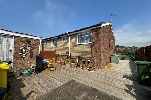 3 bedroom terraced house for sale, Valley Road, Newhaven