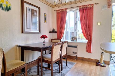53 Vale Drive, Oldham, OL9 6TJ