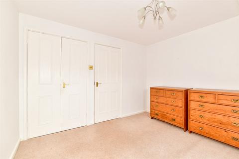 1 bedroom maisonette for sale, John Wiskar Drive, Cranleigh, Surrey