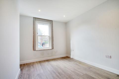 2 bedroom apartment for sale, Saxon Road, Faversham, Kent, ME13