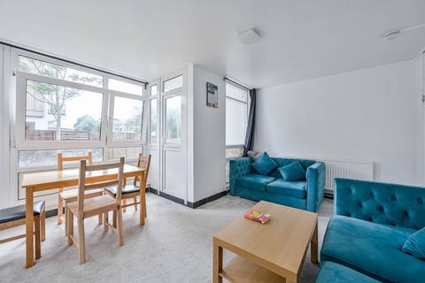 3 bedroom maisonette for sale, Boyton Close, Stepney, London, E1