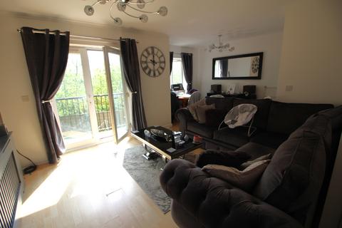 2 bedroom flat for sale, Riverview Court, Mossley, OL5