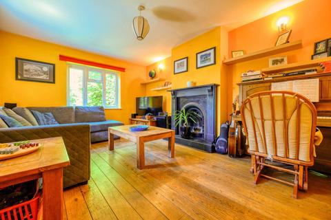 5 Barclose Avenue, Caversham, Reading, RG4 5DR