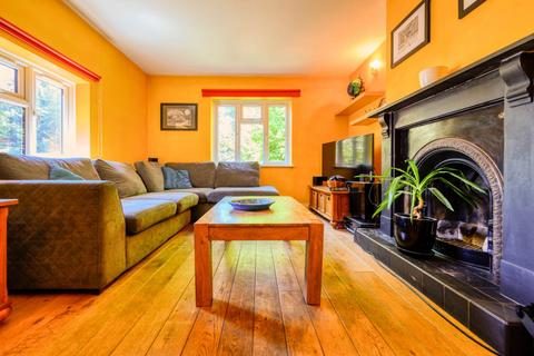 5 Barclose Avenue, Caversham, Reading, RG4 5DR