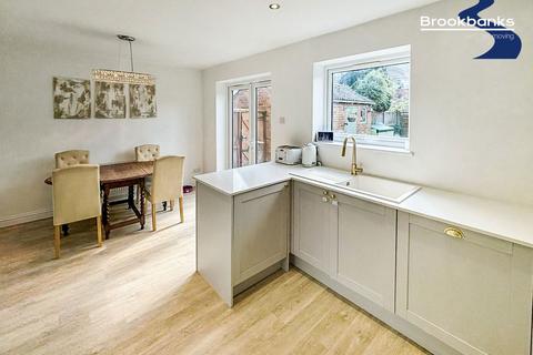 3 Woodmount, Crockenhill, Swanley, BR8 8ER