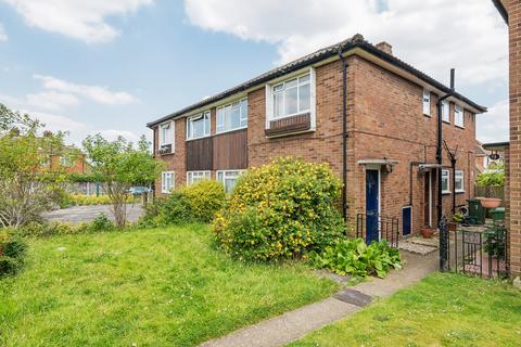 5 Beechmore Gardens, Cheam, Sutton, SM3 9AJ