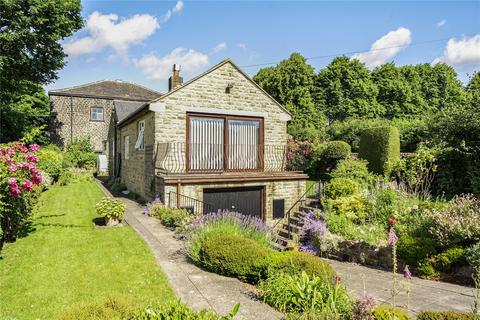 3 bedroom bungalow for sale, Chapel Garth, Cragg Hill, Horsforth, Leeds, West Yorkshire