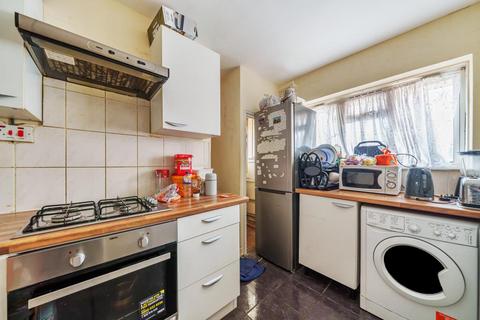 2 bedroom flat for sale, Hornsey,  London,  N8