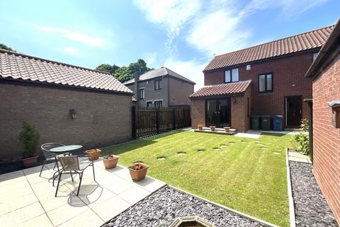 3 bedroom detached house for sale, High Back Close, Monkton Village, Jarrow