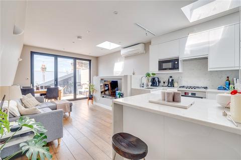 2 bedroom apartment for sale, Replingham Road, London, SW18