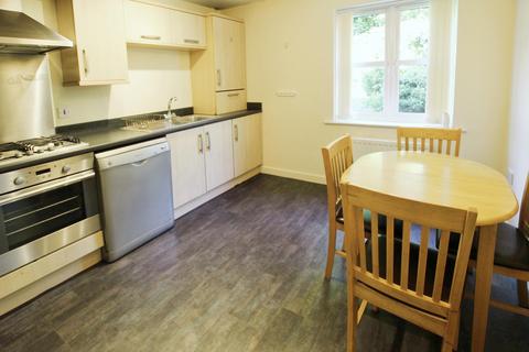 2 bedroom apartment for sale, Scampston Drive, East Ardsley, WF3