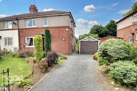 3 bedroom semi-detached house for sale, Rowena Avenue, Edenthorpe, Doncaster