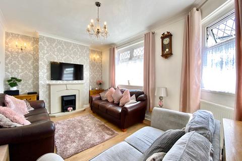 3 bedroom end of terrace house for sale, Camelot Place, Newport NP19