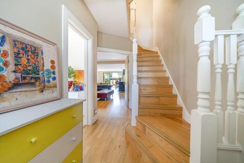 53 Linkway, London, SW20 9AT