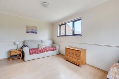 82 Henniker Gate, Chelmsford, CM2 6SB