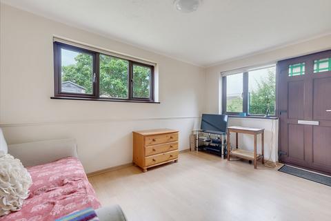 82 Henniker Gate, Chelmsford, CM2 6SB