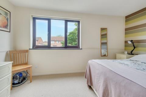 82 Henniker Gate, Chelmsford, CM2 6SB