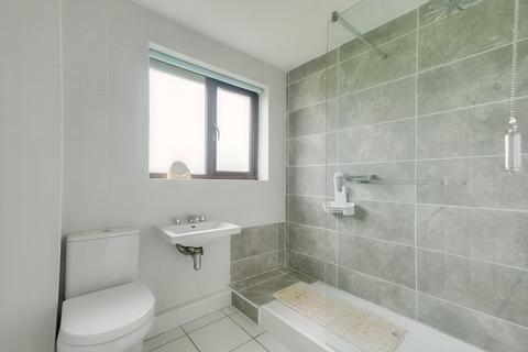 82 Henniker Gate, Chelmsford, CM2 6SB