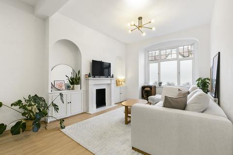 4 bedroom terraced house for sale, Crowborough Road, SW17