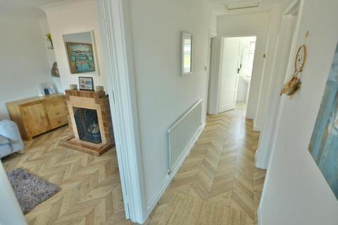 7 Ridgeway, Corfe Mullen, Wimborne, BH21 3HS
