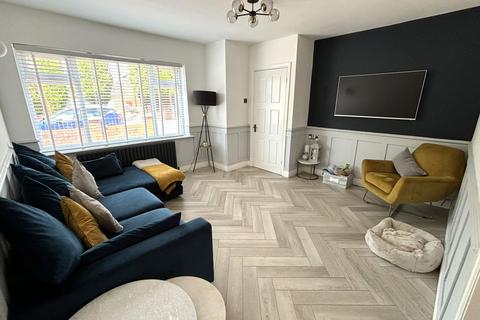 93 Dane Road, Denton, Manchester, M34 2HY