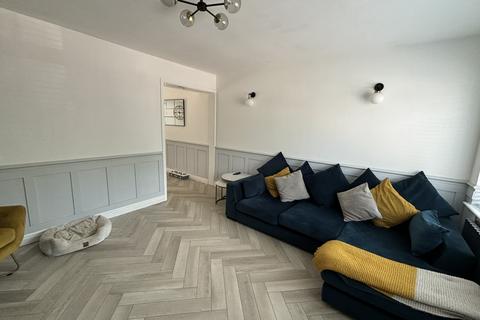 93 Dane Road, Denton, Manchester, M34 2HY
