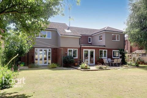 5 bedroom detached house for sale, Longmete Road, Canterbury